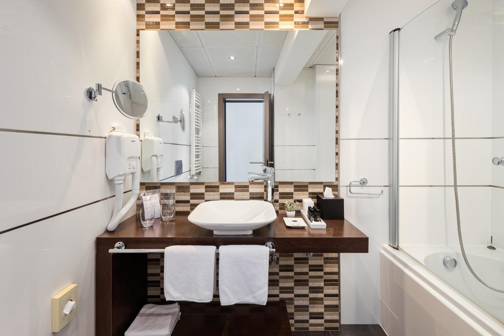 Boutique Hotel Adoral Рабац Екстериор снимка