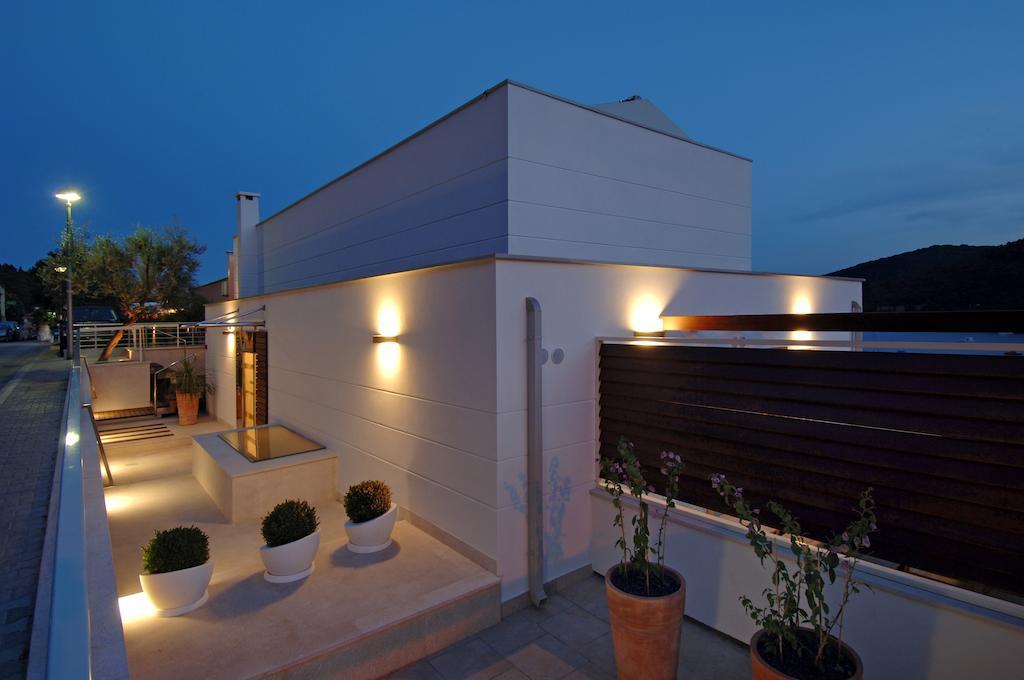 Boutique Hotel Adoral Рабац Екстериор снимка