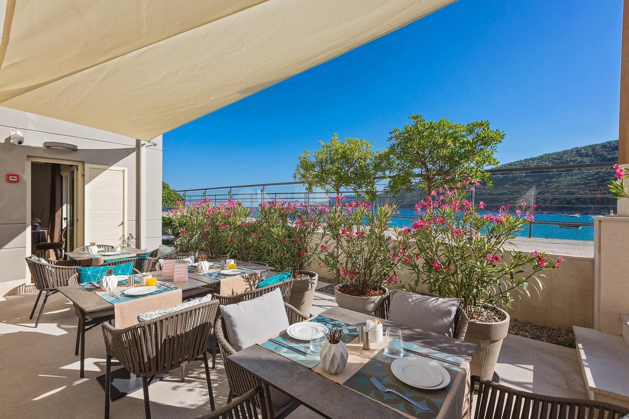 Boutique Hotel Adoral Рабац Екстериор снимка
